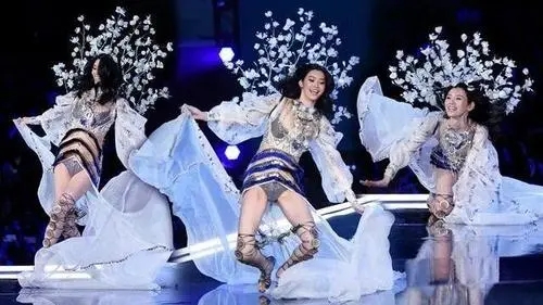 ����������ģ�ز�������ά������ô����