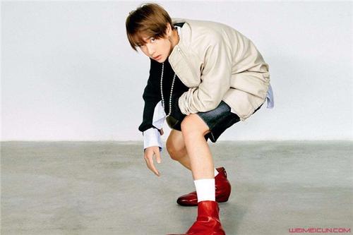 ��һ�����ϵ�ǰŮ����˭ ��һ���������������ǰŮ����������