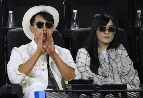 ����Ϊ�λ�ϲ������Ө��Ƭ�ó� ������������Ө����������������