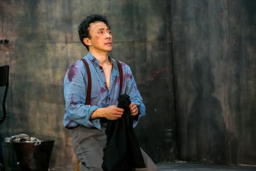 赵立新为什么是瑞典籍 赵立新结过几次婚老婆俞岚和三个孩子照片