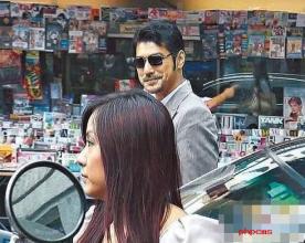 �����������Ϊʲô����� �������ϵ�Ů���Ѷ���˭���¶�̬