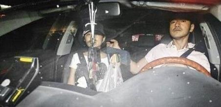 �����������Ϊʲô����� �������ϵ�Ů���Ѷ���˭���¶�̬