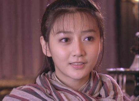 潘之琳漂亮为什么不红和姚笛长得好像 潘之琳和罗晋什么关系绯闻