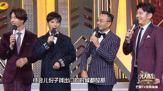 ��һ���������ϲ�˵�������� �������ϼҾ�������Ů��������ȡ��