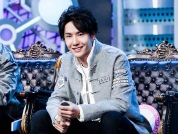 ��һ���������ϲ�˵�������� �������ϼҾ�������Ů��������ȡ��