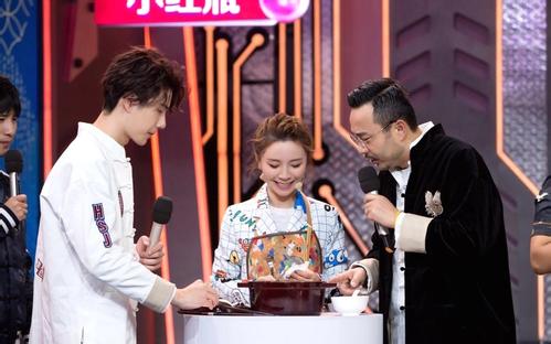 ��һ���������ϲ�˵�������� �������ϼҾ�������Ů��������ȡ��