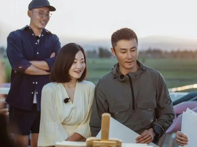 �������˭̸������ǰ������˭ ������ĸ��˸��龭������