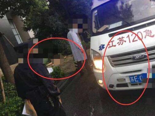 �ν�������ʲô��ϵΪʲô�м���֮�� �ν������������û�й�ϵ