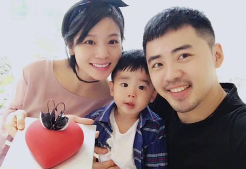 黄英老公曹帅家境好不好有钱吗个人资料介绍 曹帅为什么喜欢黄英