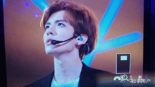 毕雯珺女朋友齐绍敏是谁资料照片 毕雯珺和吴宣仪什么关系恋爱了