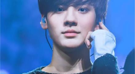 毕雯珺女朋友齐绍敏是谁资料照片 毕雯珺和吴宣仪什么关系恋爱了