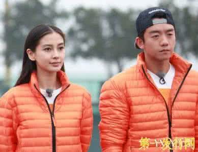 郑恺是不是喜欢杨颖 baby和郑恺在水下亲嘴图 郑恺和杨颖淡过恋爱