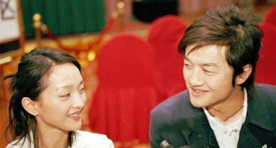 李亚鹏为什么抛弃周迅 周迅为李亚鹏痛哭在一起几年为什么分手
