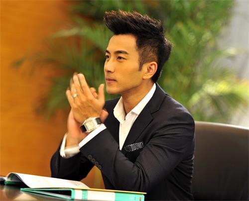 ������������λ����ڵ�Ů������˭�� ������������������ܽ���