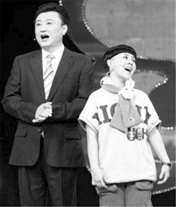 Ů������������������Ϲ���˭ ����Ů���������������˼�����Ƭ