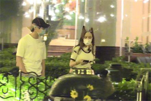 彭昱畅承认恋情女方是谁资料图片 彭昱畅女朋友是陈赫介绍的吗