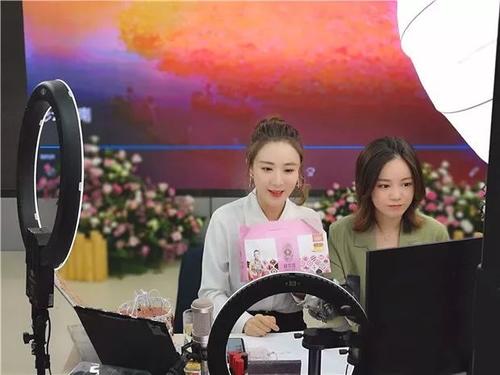 ޱ�Ϊʲô������ô������ ޱ櫰���Ͱ�ʲô��ϵ����̫��ү��˭