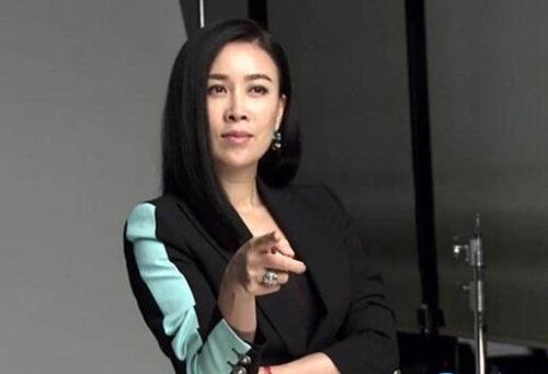 ��Ӣ����ĵ���Ƭ��ƨ���� ��ٵ��ļ�����Ƭ