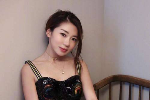 郑恺前女友有哪些和程晓玥在一起多久 郑恺和程晓玥为什么分手