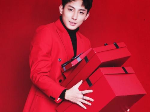 �ǳ����������ϱ�ǣ�ߺ�˭ǣ�ֳɹ� ������ǣ�ֳɹ���һ��