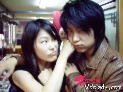 ��׼����������Ӣ����˭��Ƭ���� ��׼�������Լ��к����������