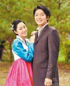 ��׼����������Ӣ����˭��Ƭ���� ��׼�������Լ��к����������