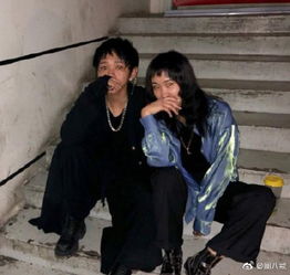 �ŋ�Ŀ���еĻ���Ů�� �ŋ�Ŀ���е�