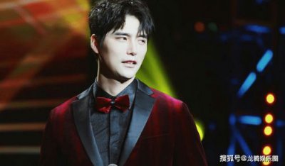 阿云嘎身世是怎么回事 阿云嘎身世坎坷