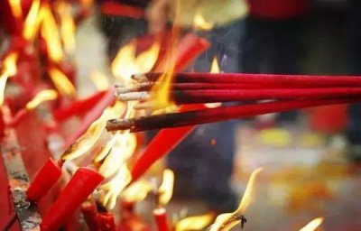 东北五大仙是什么意思 香灰直立不落预示什么