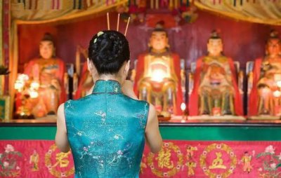 东北五大仙是什么意思 香灰直立不落预示什么