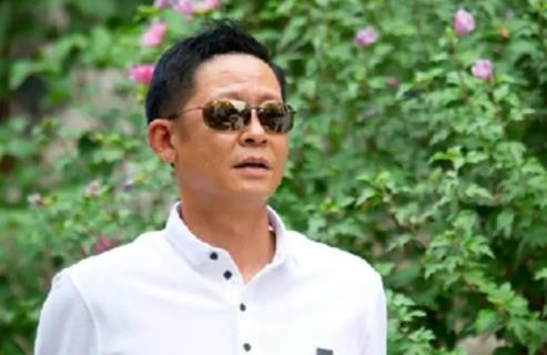 王志文口香糖事件是什么事 得罪女记者被联合声讨
