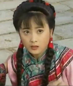 王一楠情深深雨蒙蒙中饰演谁 王一楠饰演心萍