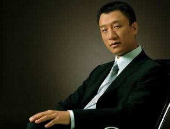 丁嘉丽女儿是与谁生的 与胡广川生下了女儿朵朵
