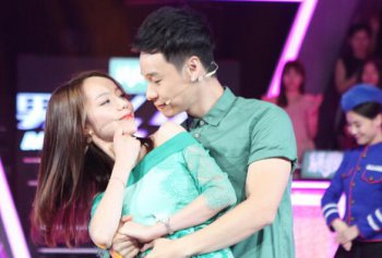 漆亚灵虎虎分开了吗 他们没有分开