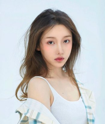 姜贞羽脖子怎么了 在训练时腰伤复发