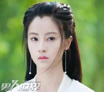 毛晓慧身高多少 毛晓慧身高一米六八