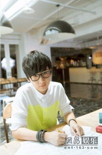 汪苏泷多大 QQ音乐三巨头之一1989年出生