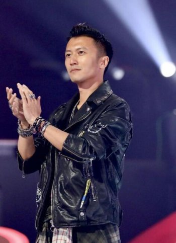 л��������˭��λ�� л����ȻҪ��������λ��