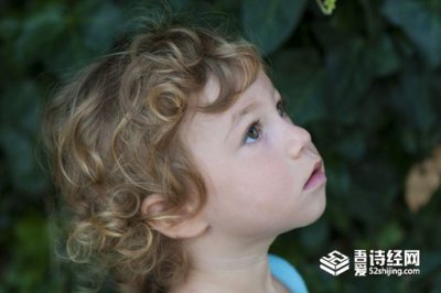 �����������Ԣ����� Ů��������ǰ���ʲô�ֺ�