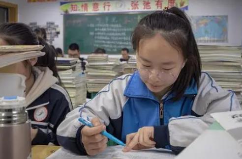 �߿����ܴ��۾��� ���Դ��۾����ܴ����ӱ���