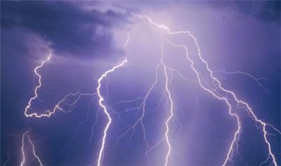 为什么会打雷 雷电是雷雨云中的放电现象