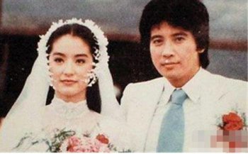 ����ϼ����غ������� �Ͼ���İ������ĵ�