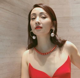 陶虹的眼睛叫什么眼 欧式双眼皮眼睛叫做桃花眼