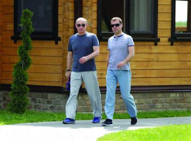 �ý���·������ �˶�������ֻ����·��
