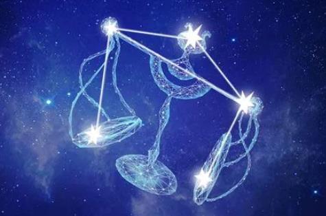 哪个星座老考100分 天蝎座的人天生心机深.智商高