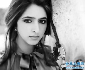 �����ϰݹ��������깫�� ���׻����µľ�����Ů