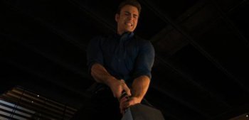 美国队长为什么能拿起雷神的锤子 因为得到了锤子的肯定