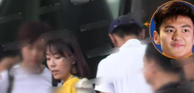 ������Ů�Ѹ������� һ�ź�Ů�ѵ�Ӱ����Ƭ