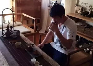 潘蔚比孙楠大几岁 都是1969年出生的