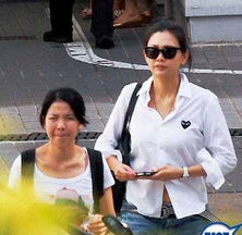 沈月是谁的女儿 知名演员邱淑贞